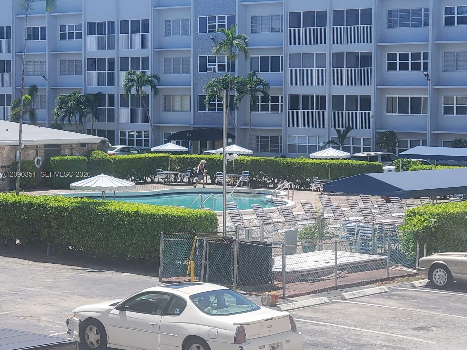 215 SE 3rd Ave # 206D, Hallandale Beach FL 33009 photo 2