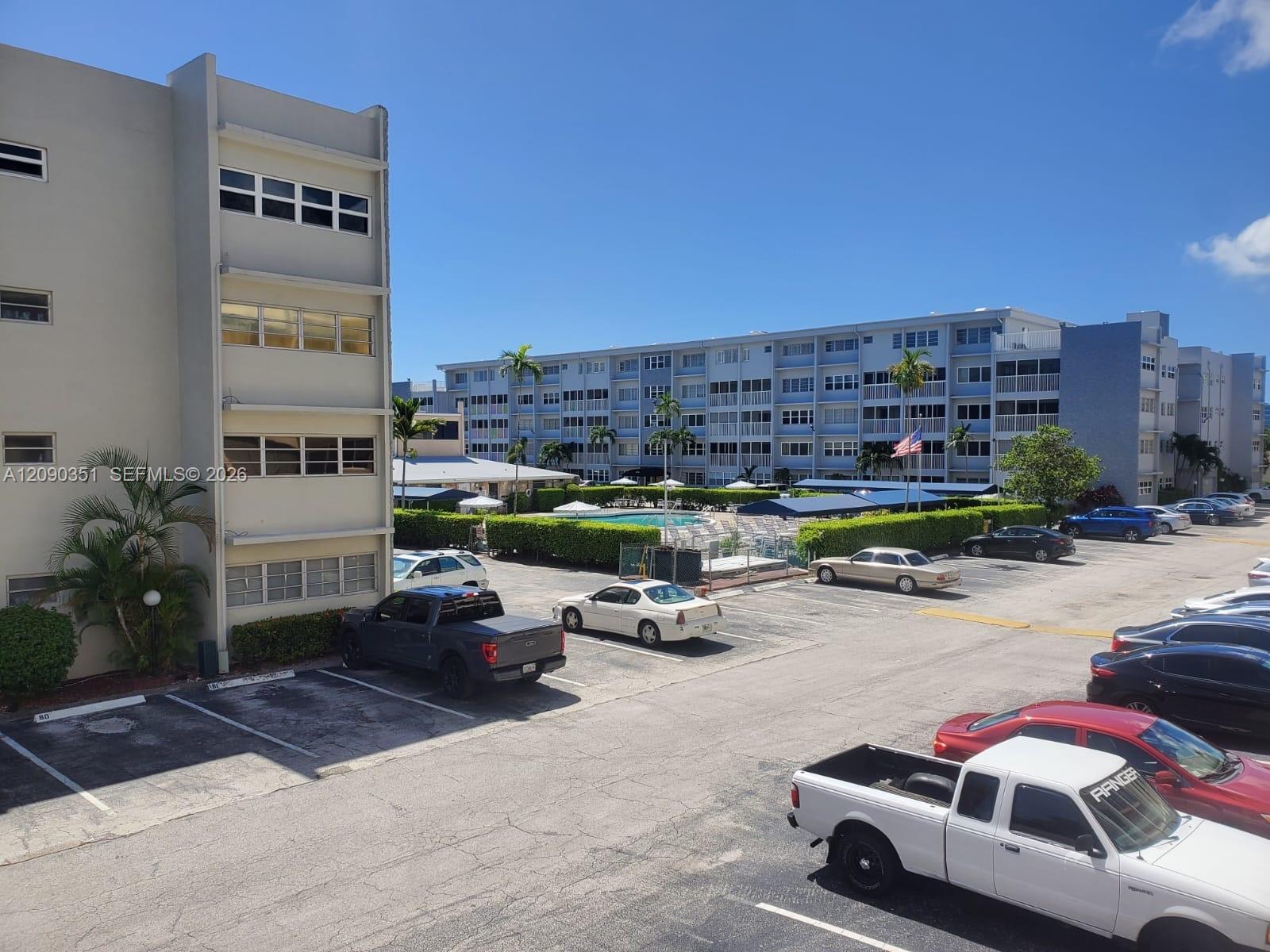 215 SE 3rd Ave # 206D, Hallandale Beach FL 33009 photo 3