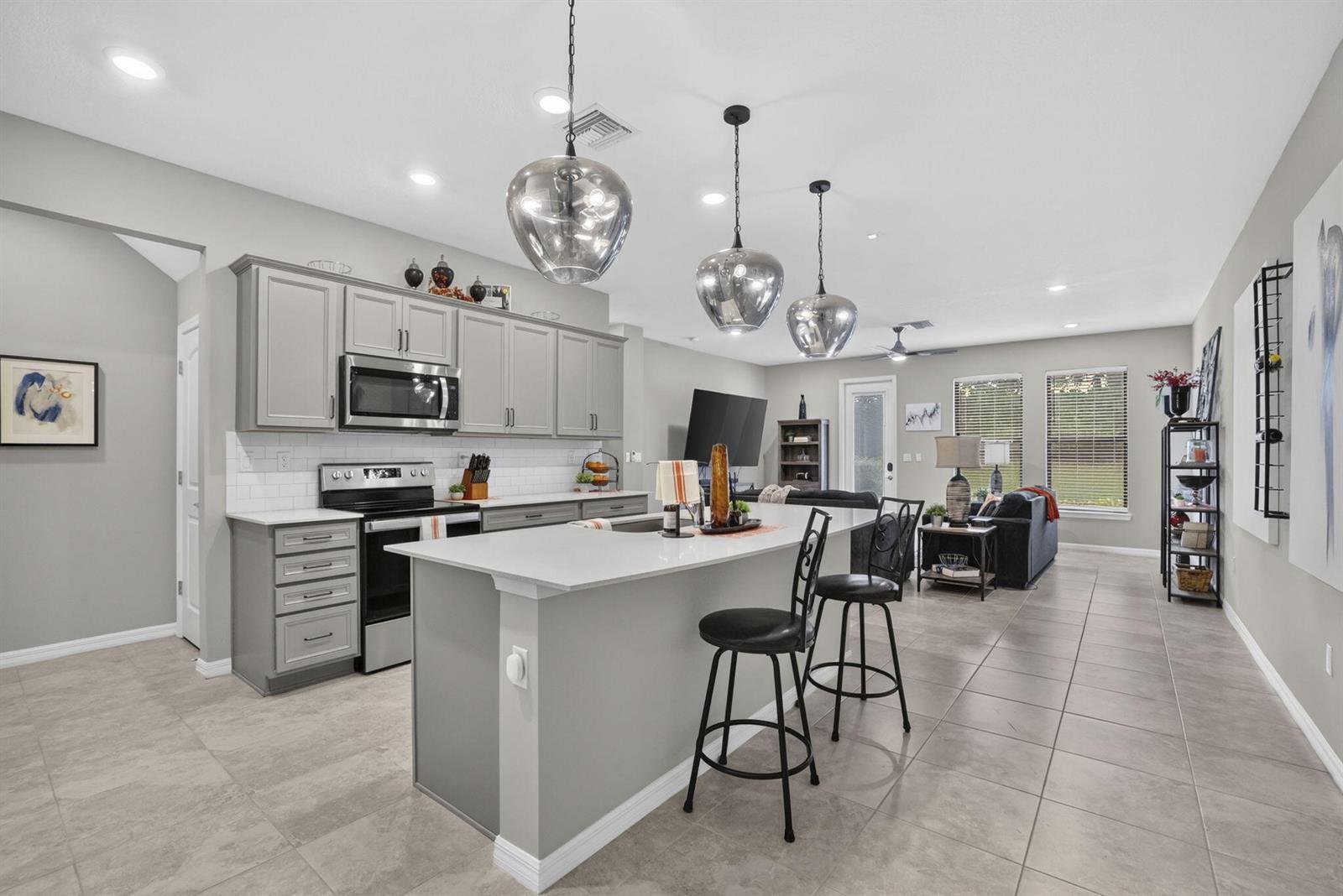4416 Appleton Circle E, Oakland Park FL 33309