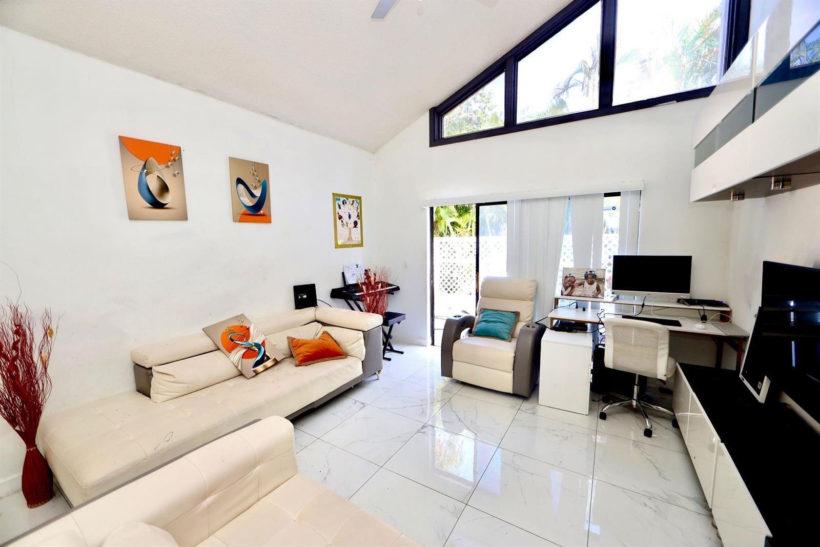 3156 NW 84TH Avenue, Sunrise FL 33351 photo 5