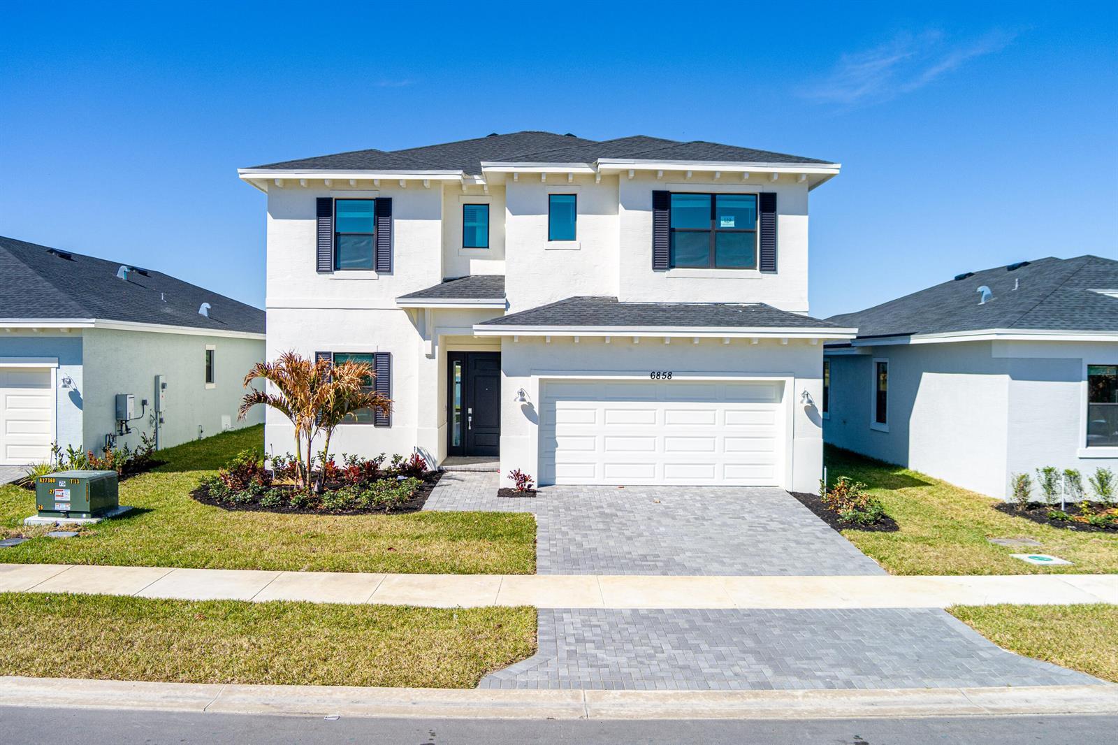 6874 NW Kestrel Lane, Port St. Lucie FL 34987