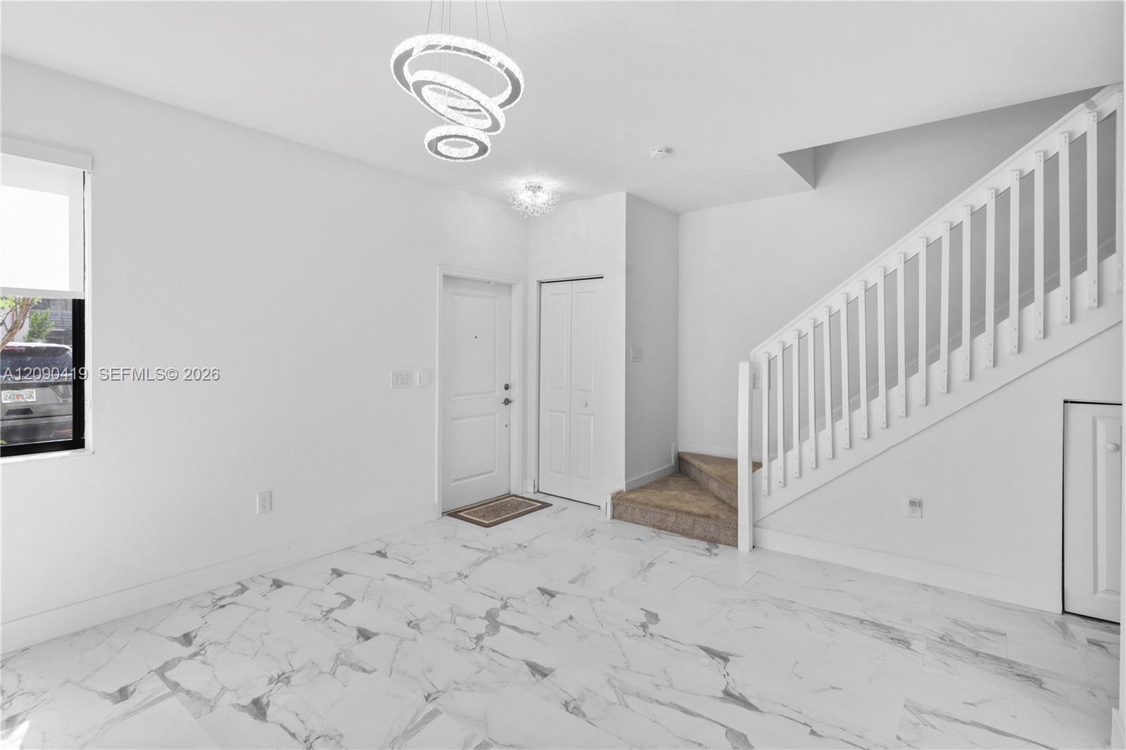 957 NE 211th St, Miami FL 33179 photo 4