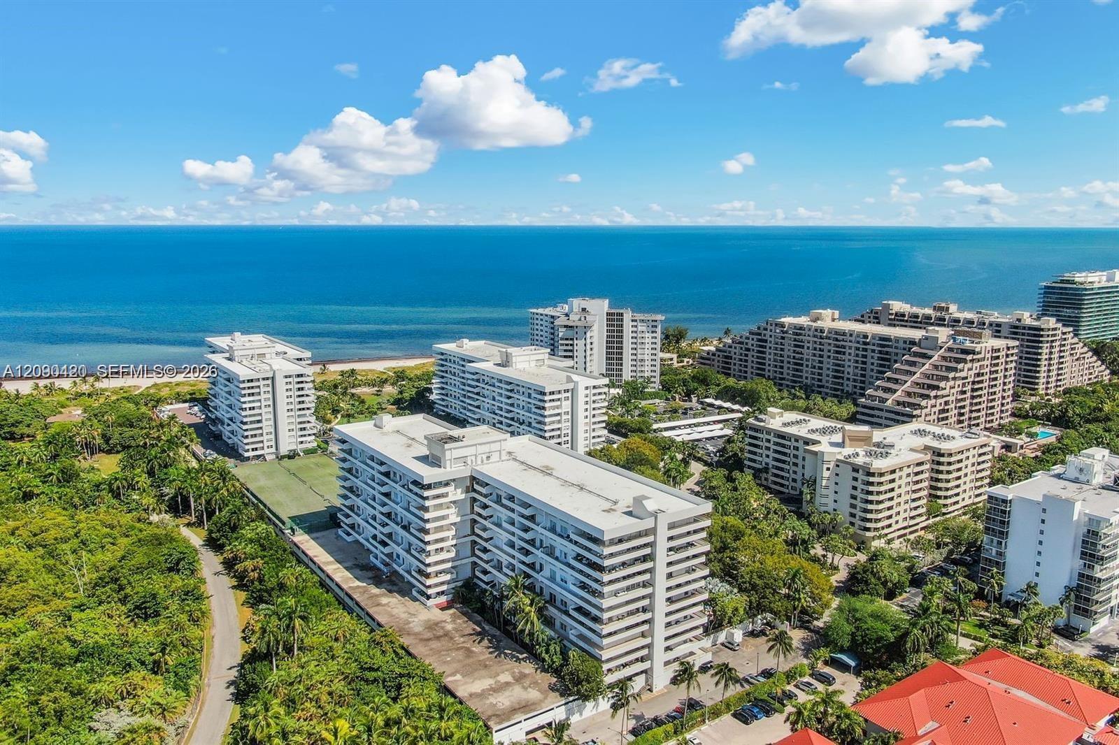 155 Ocean Lane Dr # 413, Key Biscayne FL 33149 photo 2