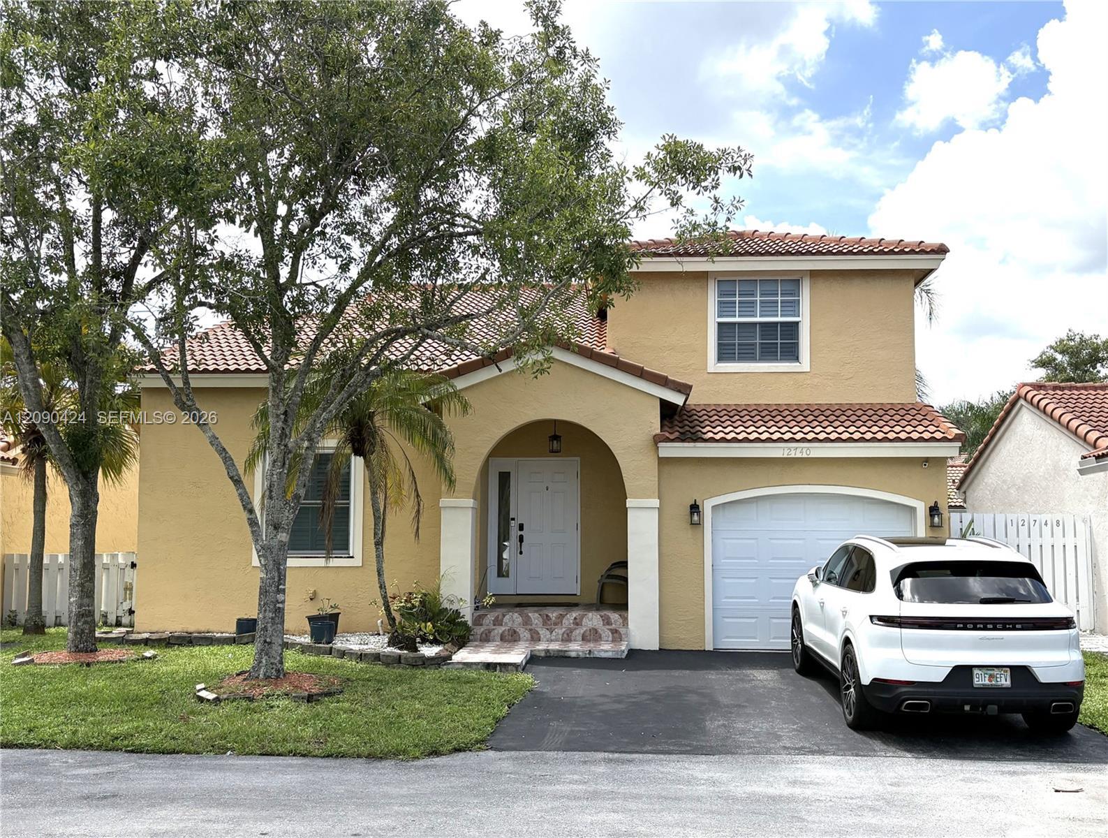 12740 NW 15th St, Sunrise FL 33323