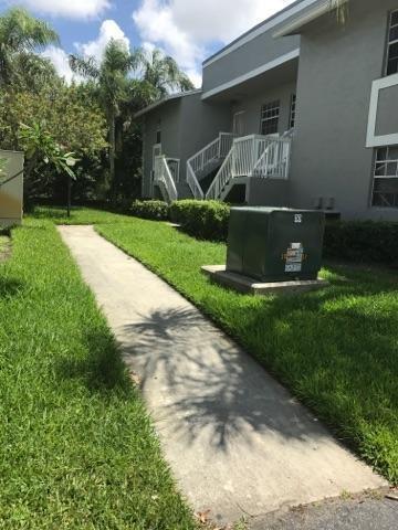 450 NE 210TH CIR Terrace # 6C, Miami FL 33179