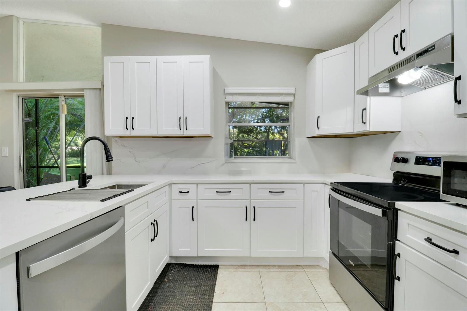 22274 Misty Woods Way, Boca Raton FL 33428 photo 2