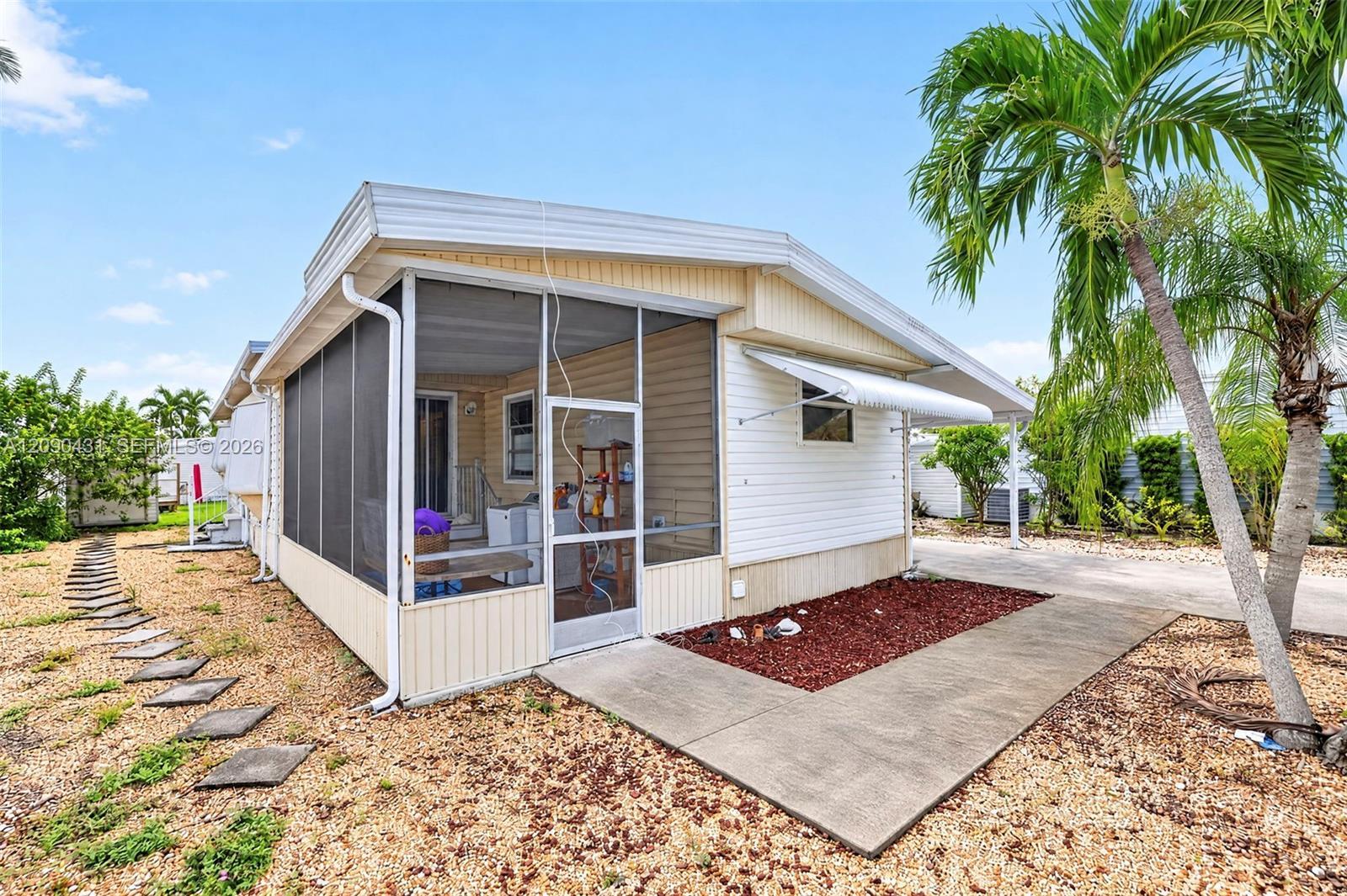 2903 Harbor Ln, Dania Beach FL 33312 photo 2