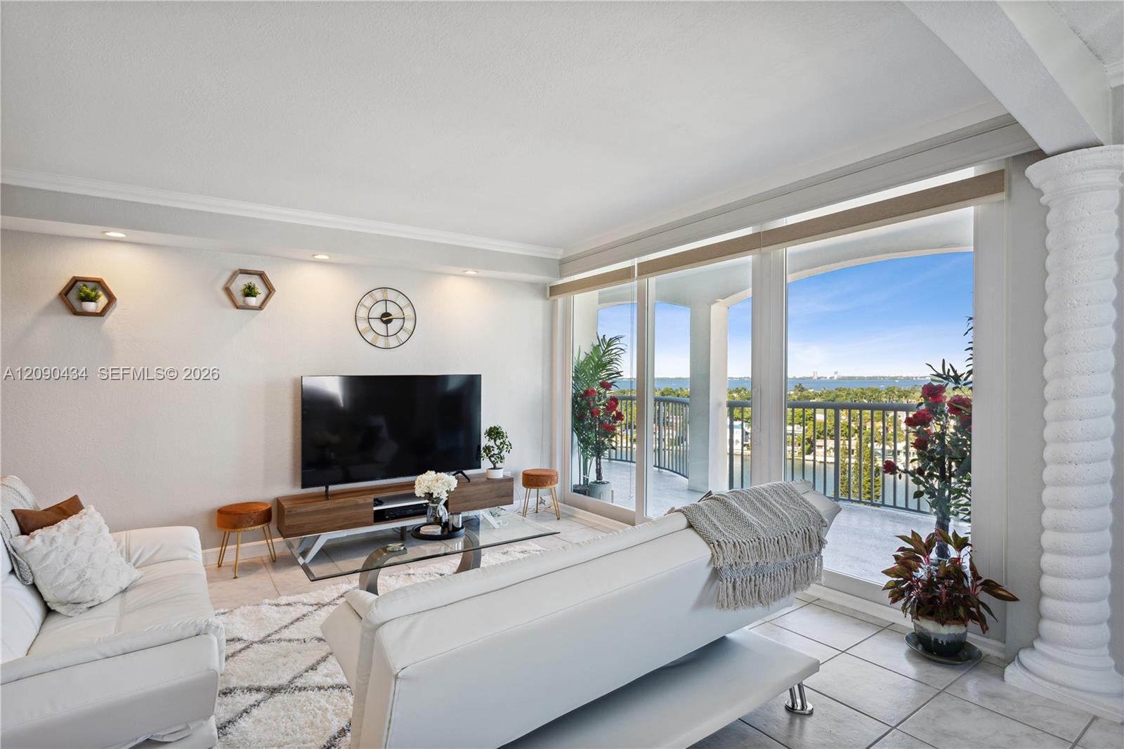 5401 Collins Ave # 1020, Miami Beach FL 33140 photo 4