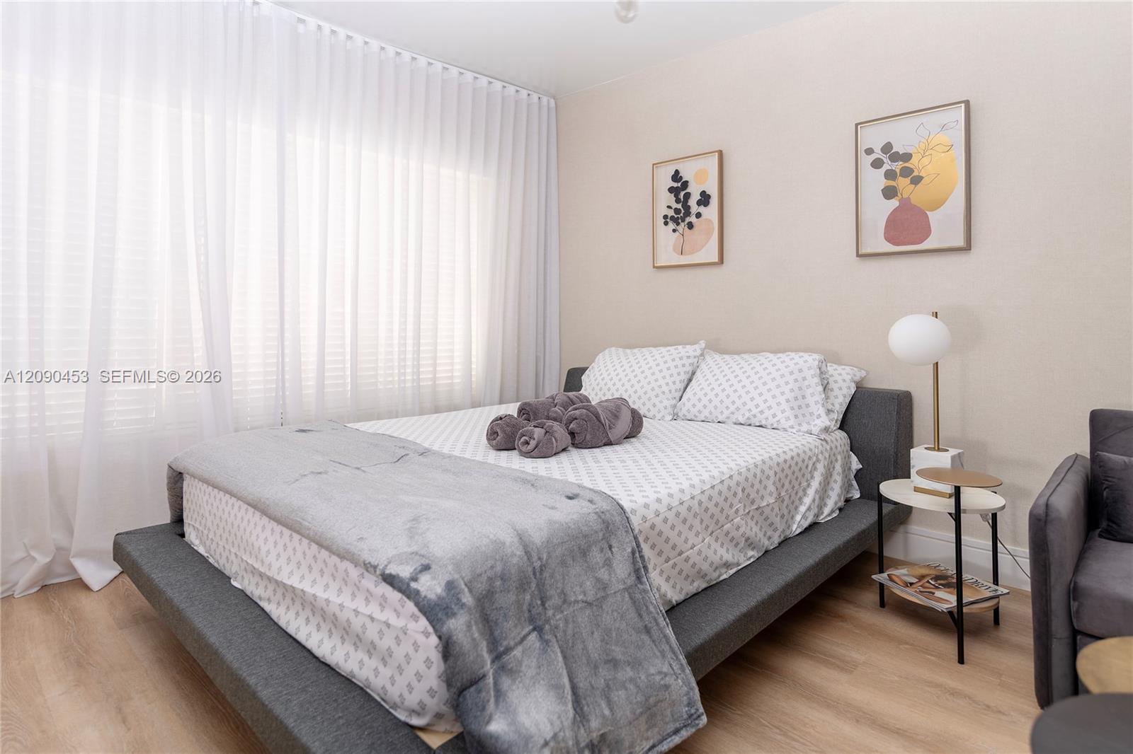 918 Ocean Dr # 206, Miami Beach FL 33139 photo 4