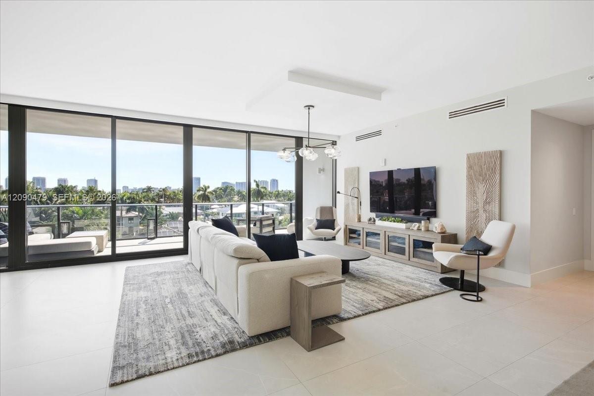 160 Isle Of Venice Dr., Fort Lauderdale FL 33301 photo 5