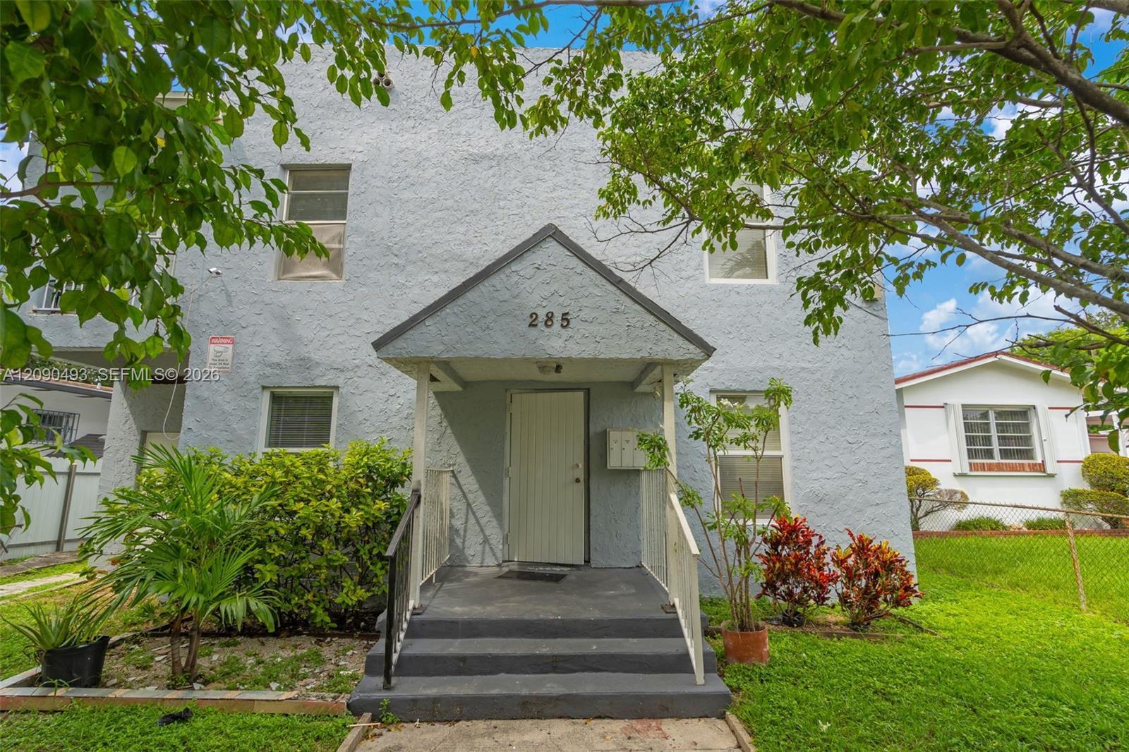 285 NW 44th St # 4, Miami FL 33127