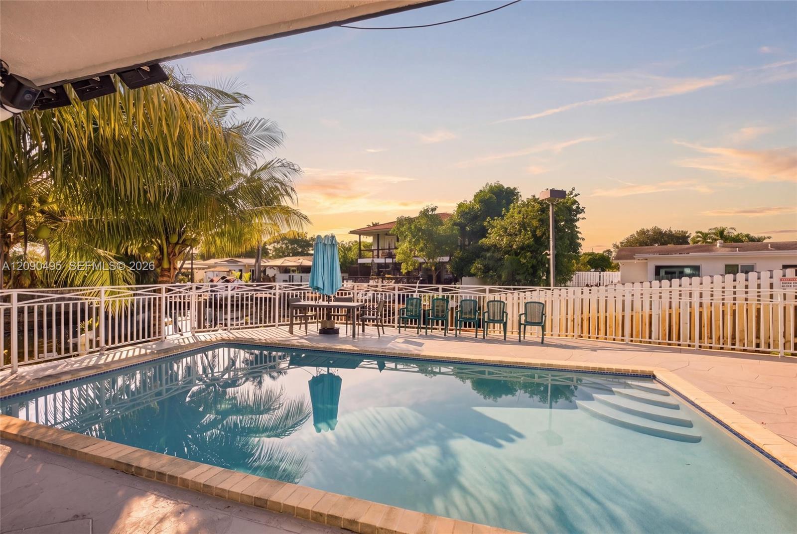 4540 SW 28th Ter, Dania Beach FL 33312 photo 3