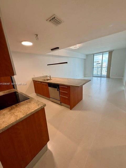 185 SW 7th St # 3703, Miami FL 33130