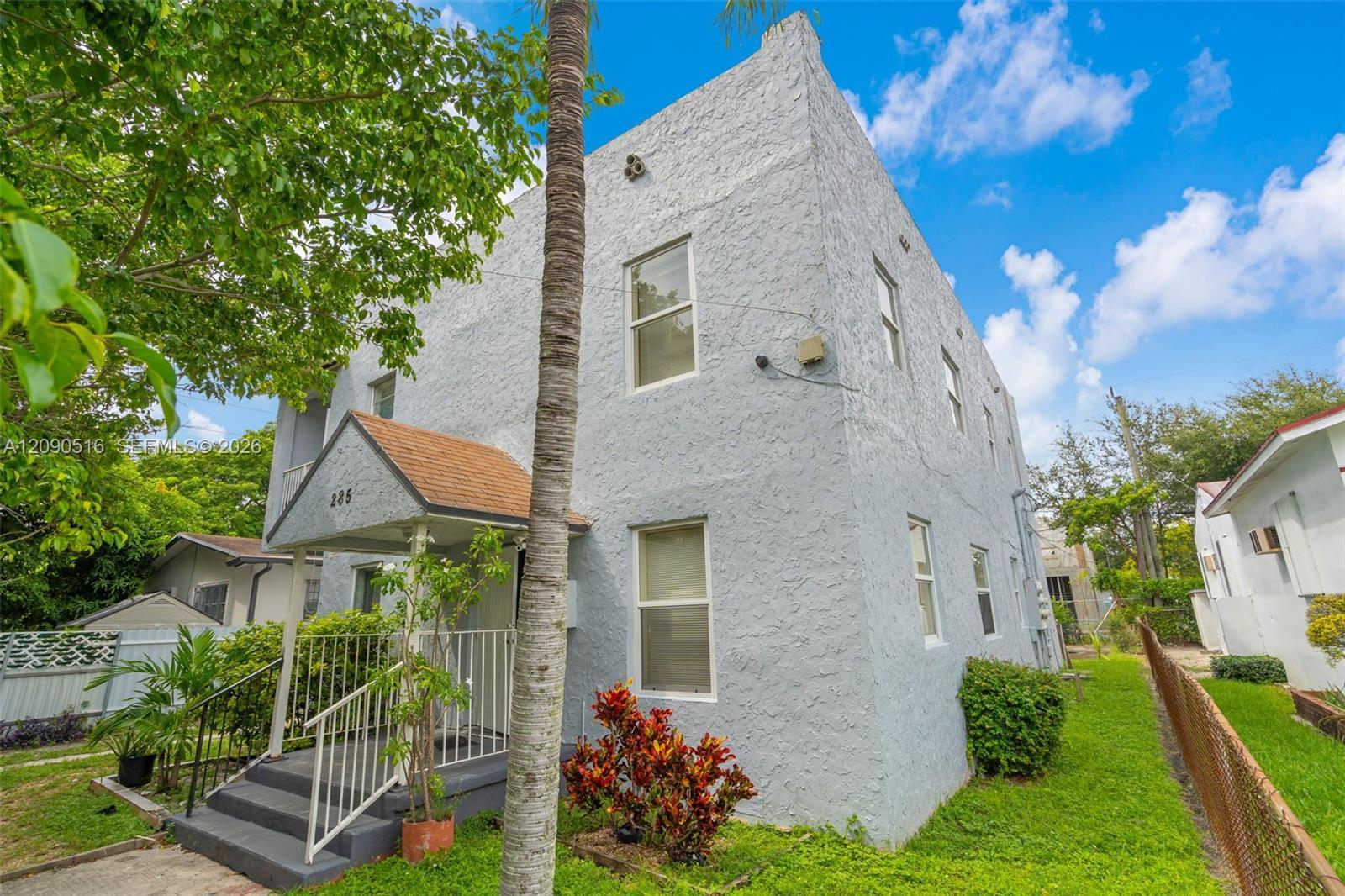 285 NW 44th St # 3, Miami FL 33127 photo 2