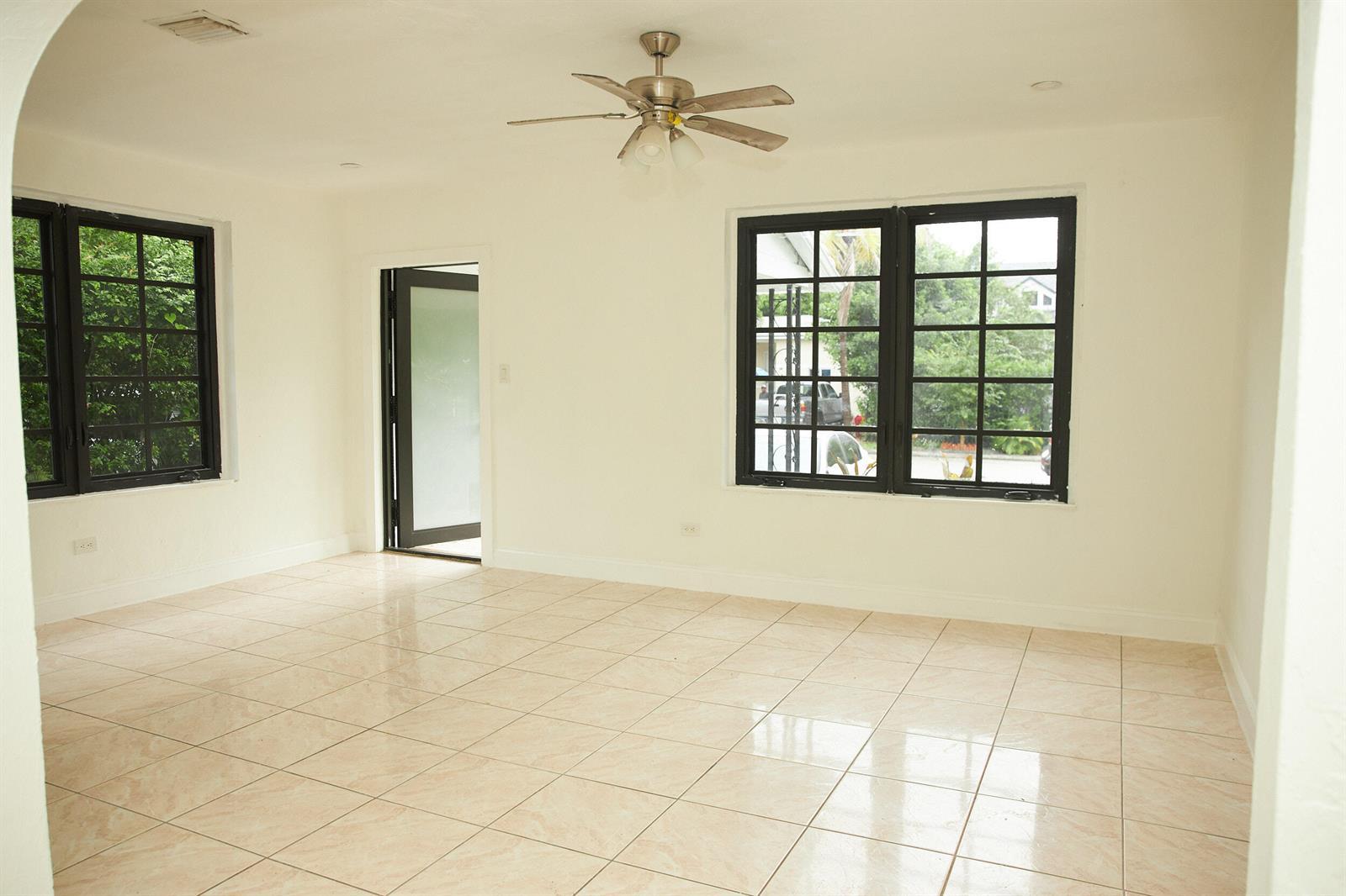 25 NE 43RD Street, Miami FL 33137 photo 3