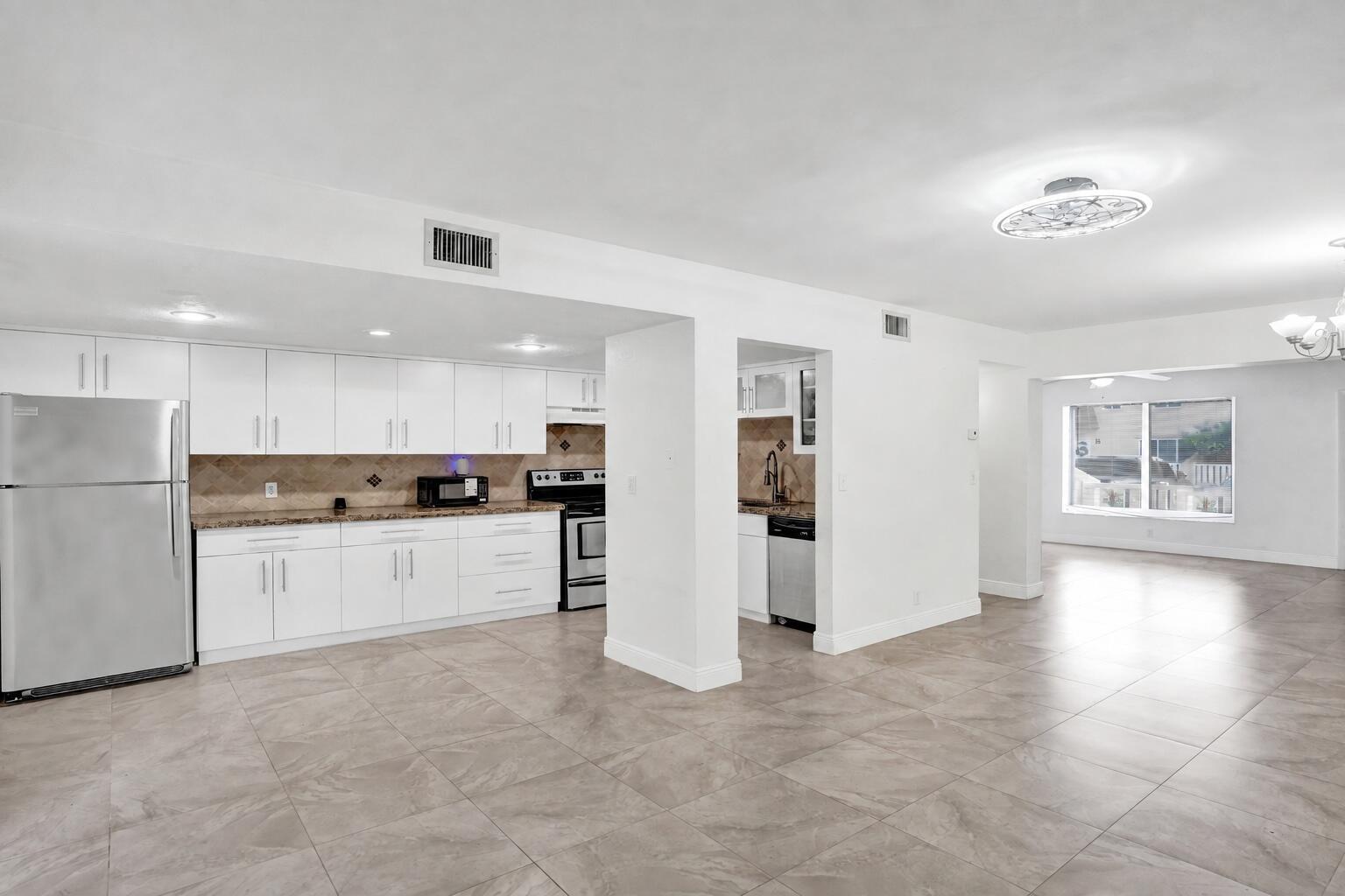 8091 NW 12TH Street # H, Margate FL 33063 photo 5