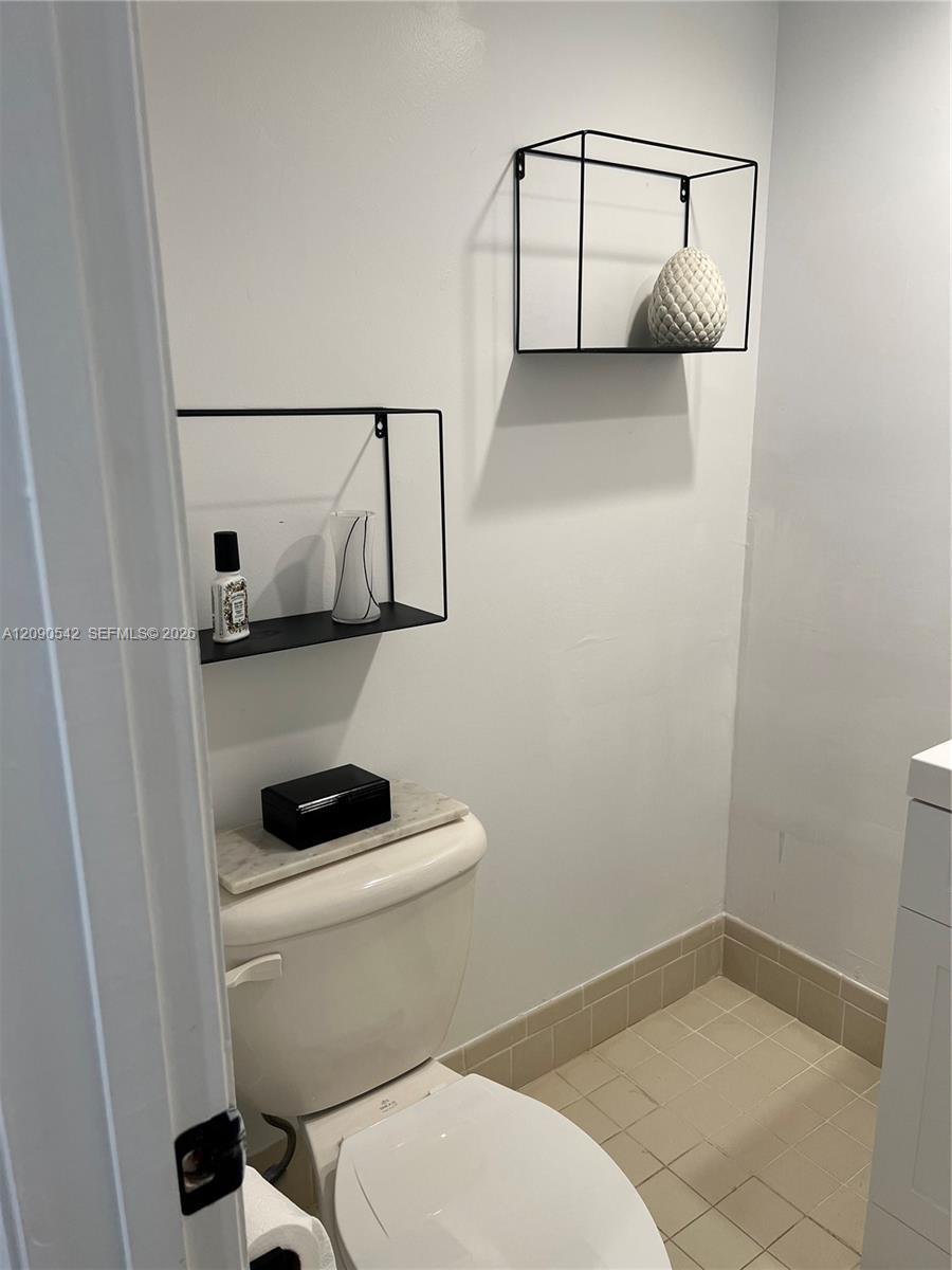 141 SW 96th Ter # 305, Plantation FL 33324 photo 5