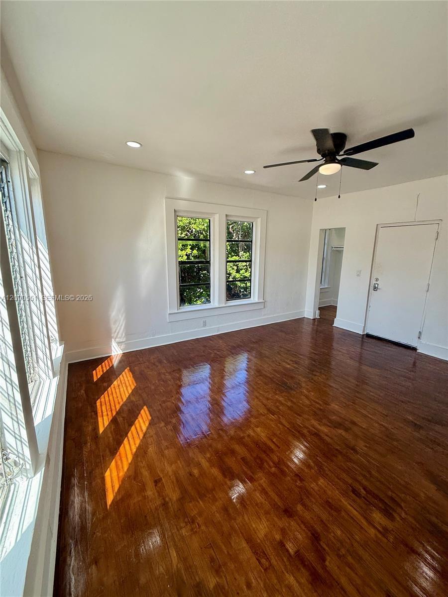 1319 Meridian Ave # 302, Miami Beach FL 33139 photo 2
