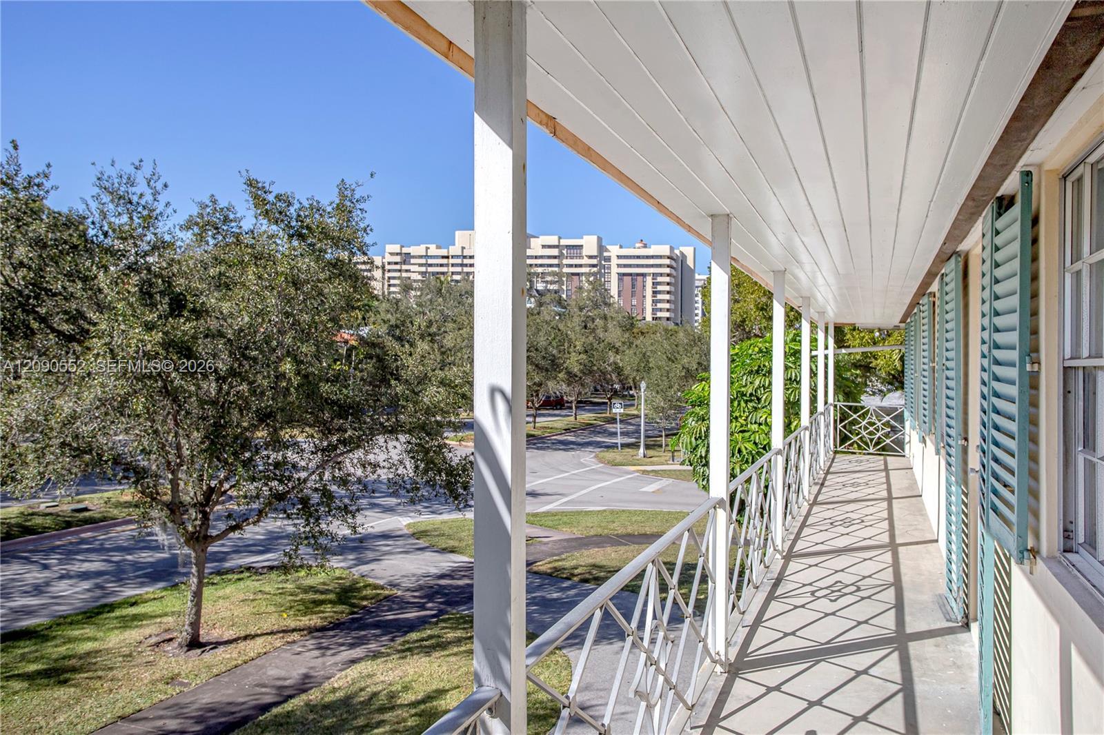 2805 Segovia St, Coral Gables FL 33134 photo 3