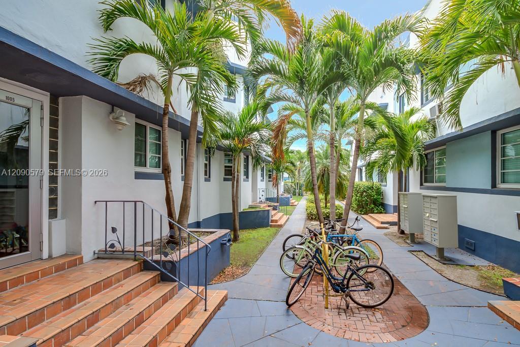1015 Pennsylvania Ave # 27, Miami Beach FL 33139 photo 4