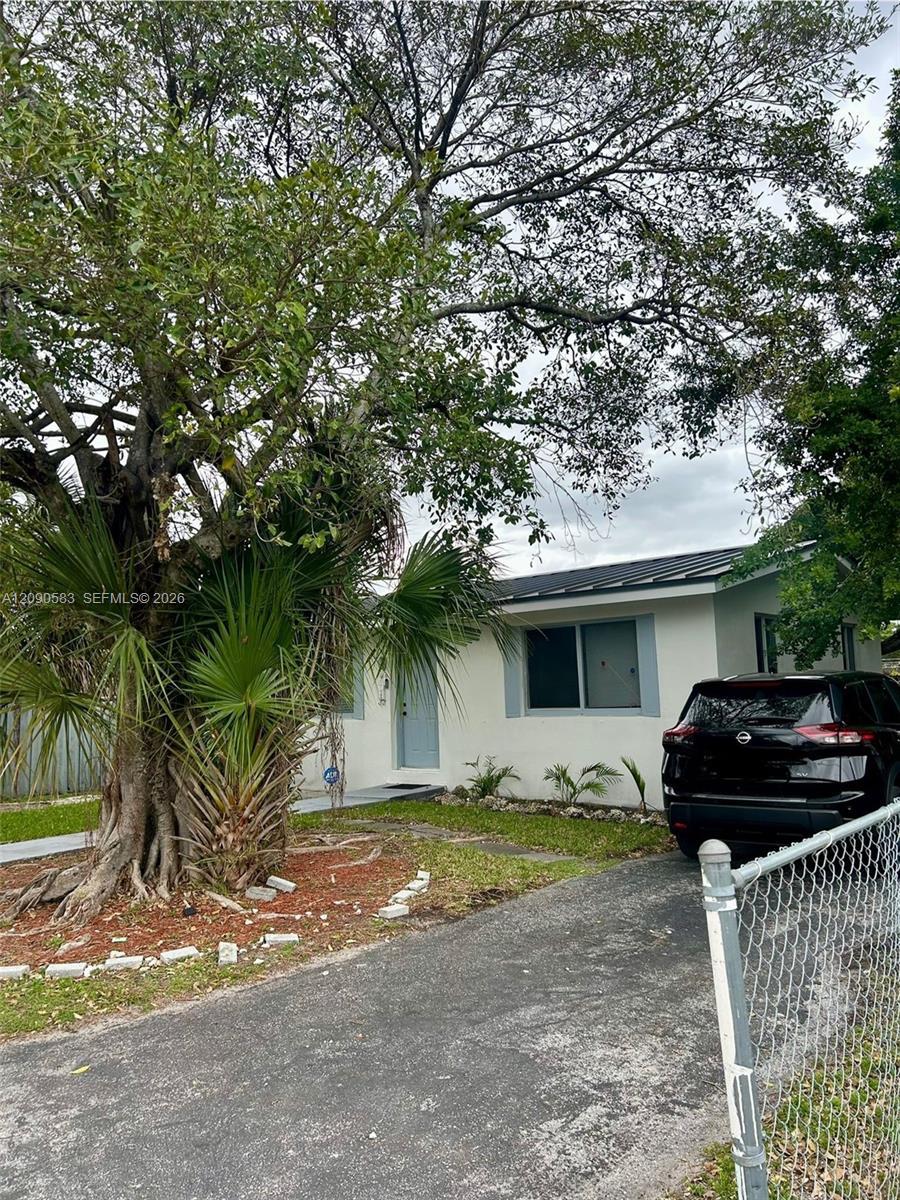 Fort Lauderdale, FL 33311 photo 2