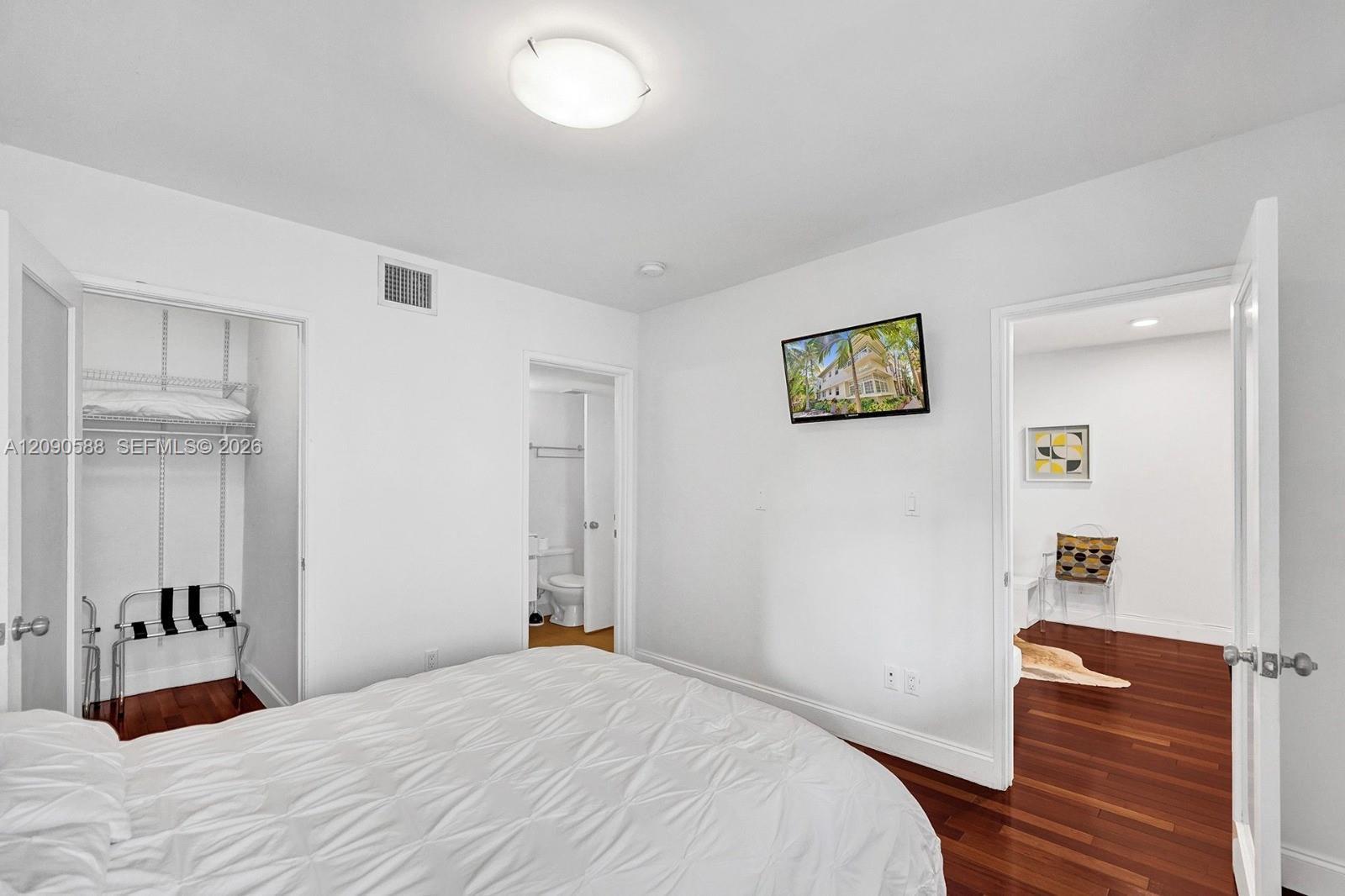 1340 Drexel Ave # 407, Miami Beach FL 33139 photo 4