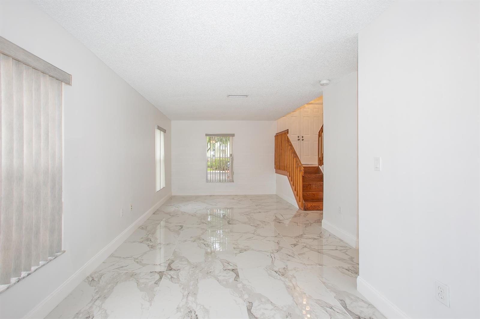 4254 SW 72ND Way, Davie FL 33314 photo 3