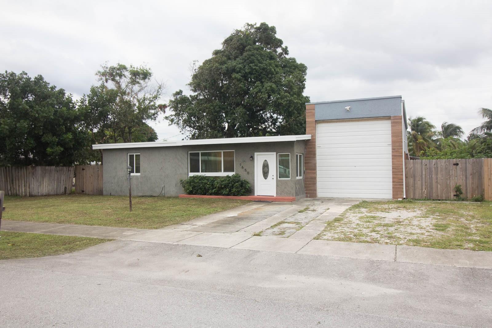 1650 NE 44TH Street, Pompano Beach FL 33064 photo 2