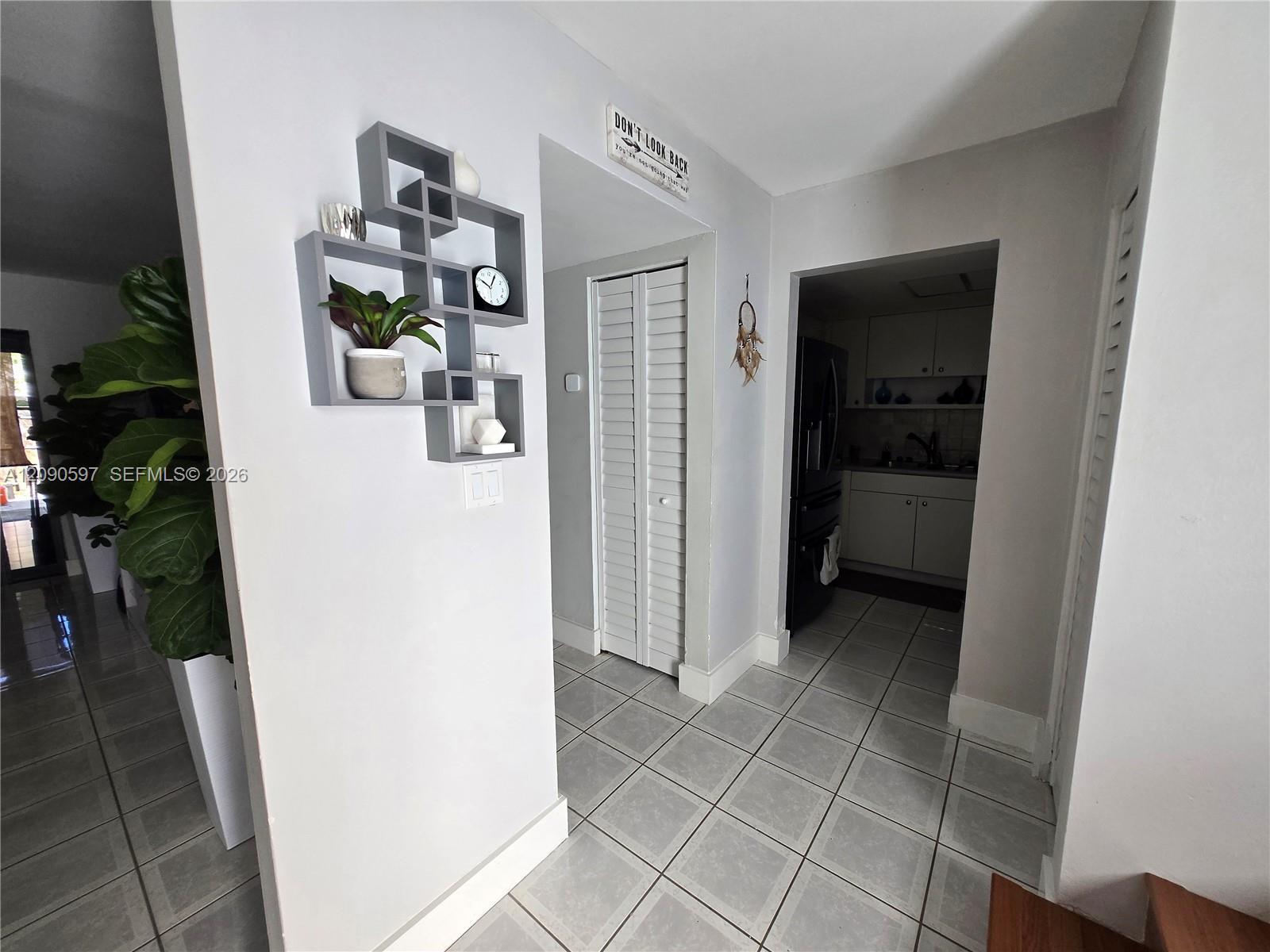 6702 SW 113 CT, Miami FL 33173 photo 2