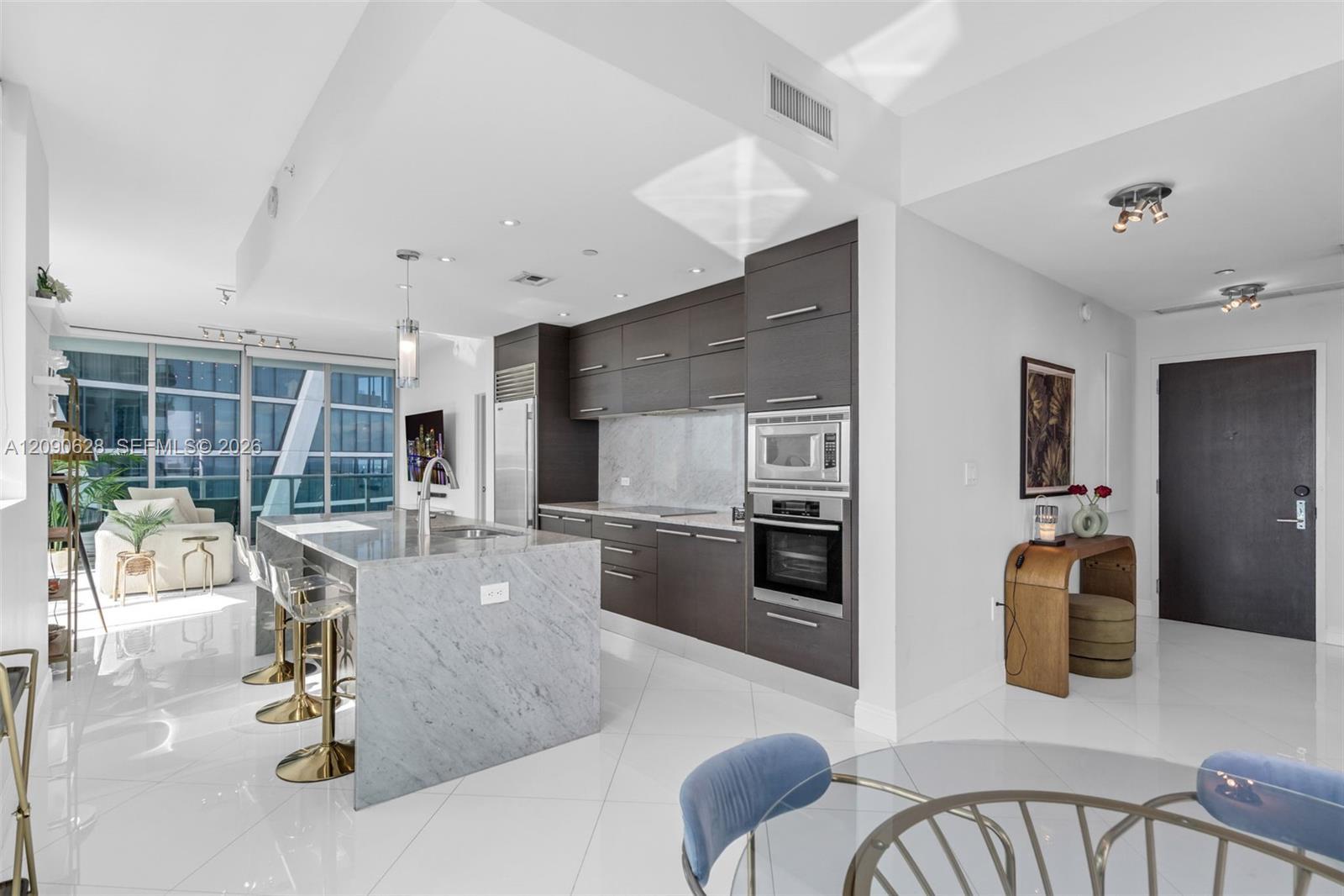 900 Biscayne Blvd # 4412, Miami FL 33132 photo 5