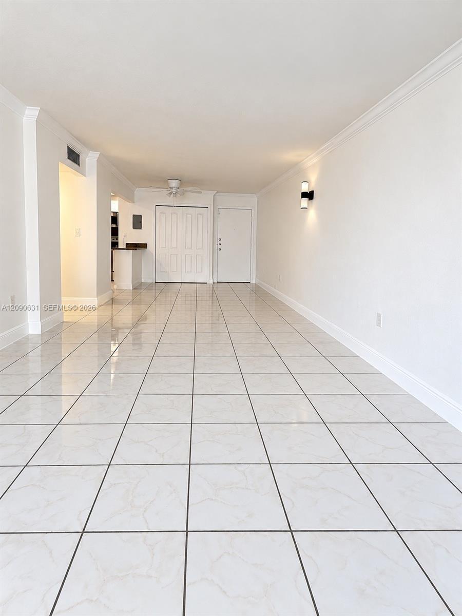 816 NW 87th Ave # 203, Miami FL 33172 photo 2