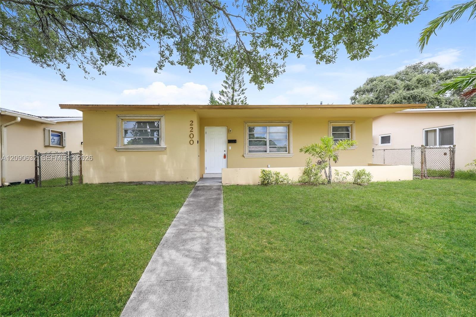 2200 N 55th Ave, Hollywood FL 33021