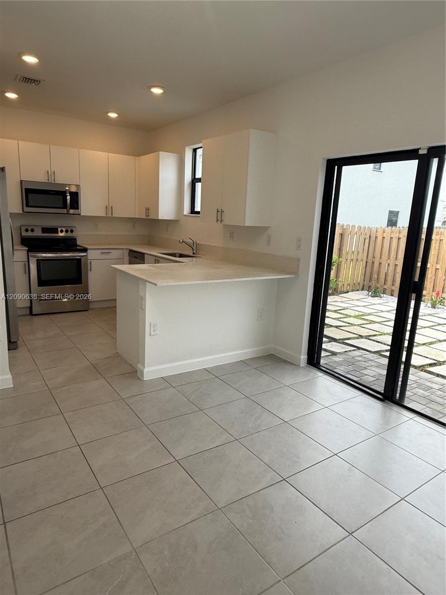 28532 SW 133rd Path, Homestead FL 33033 photo 3