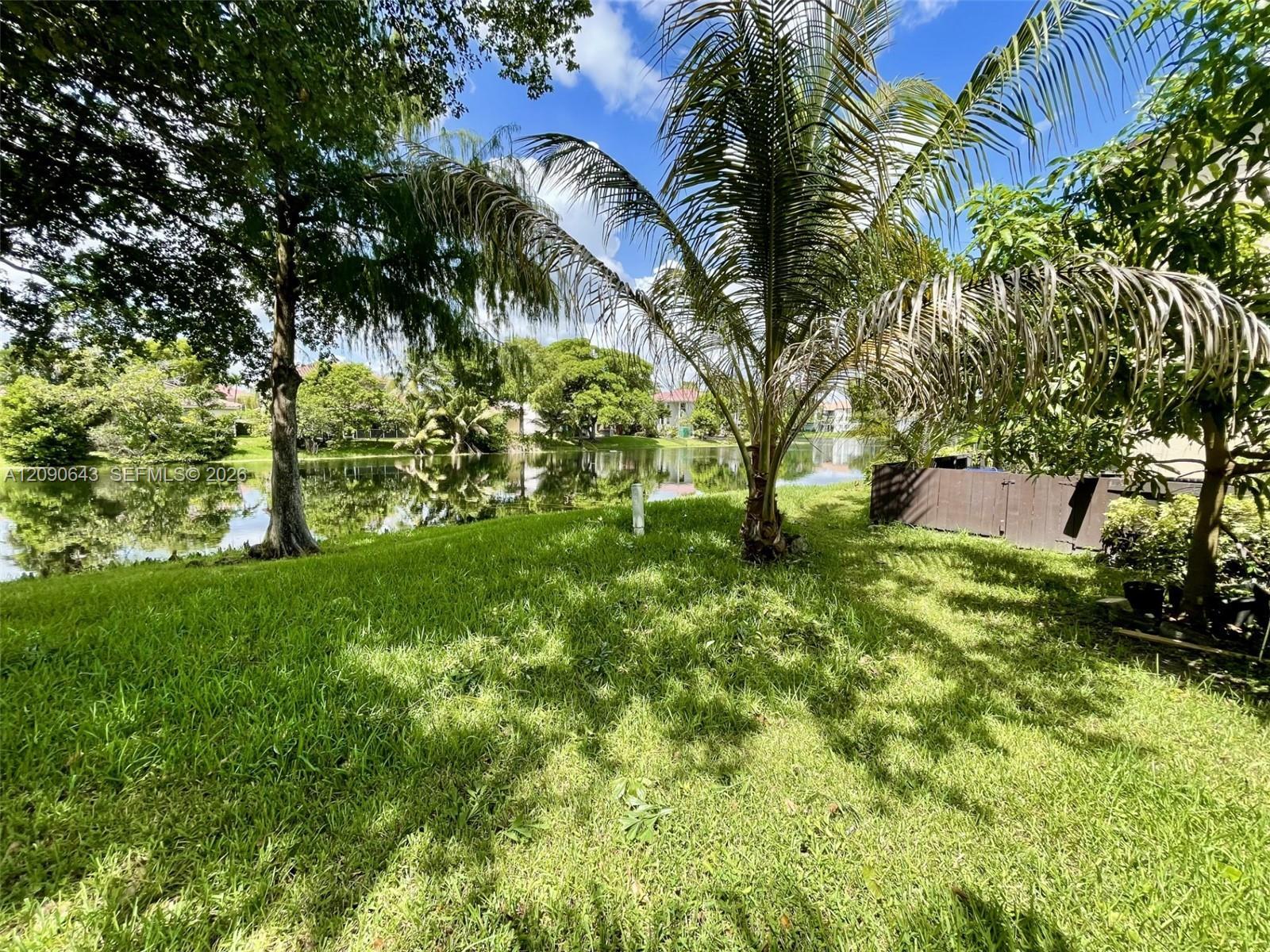 2160 Bayberry Dr # 2160, Pembroke Pines FL 33024 photo 2