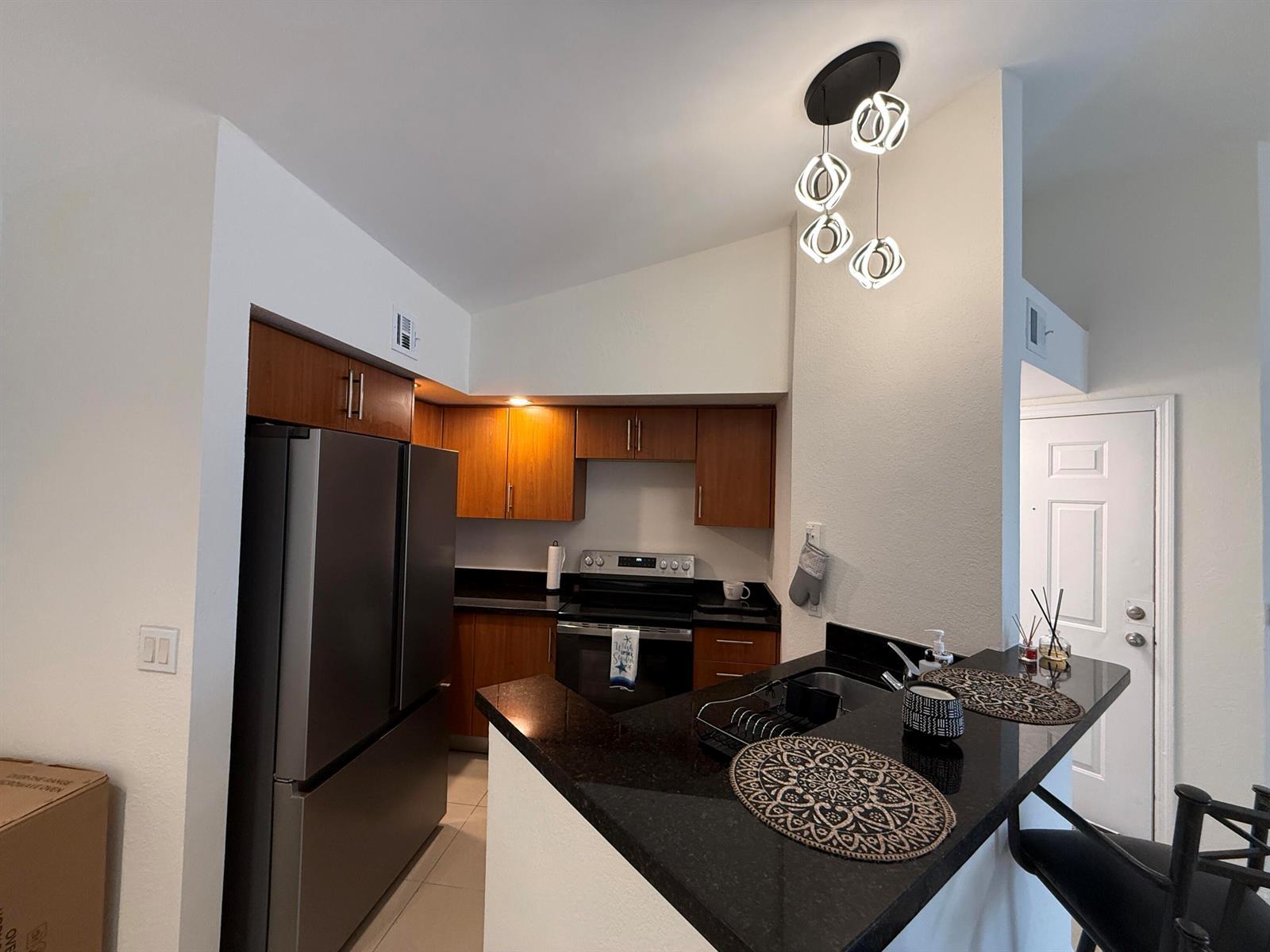 3410 PINEWALK N # 821, Margate FL 33063 photo 4