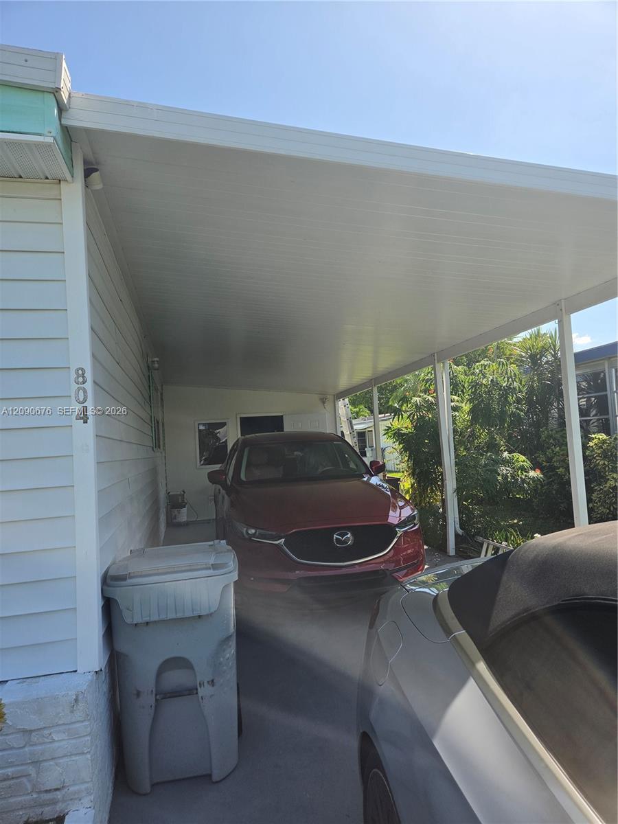 804 Par Drive, Pompano Beach FL 33069 photo 2
