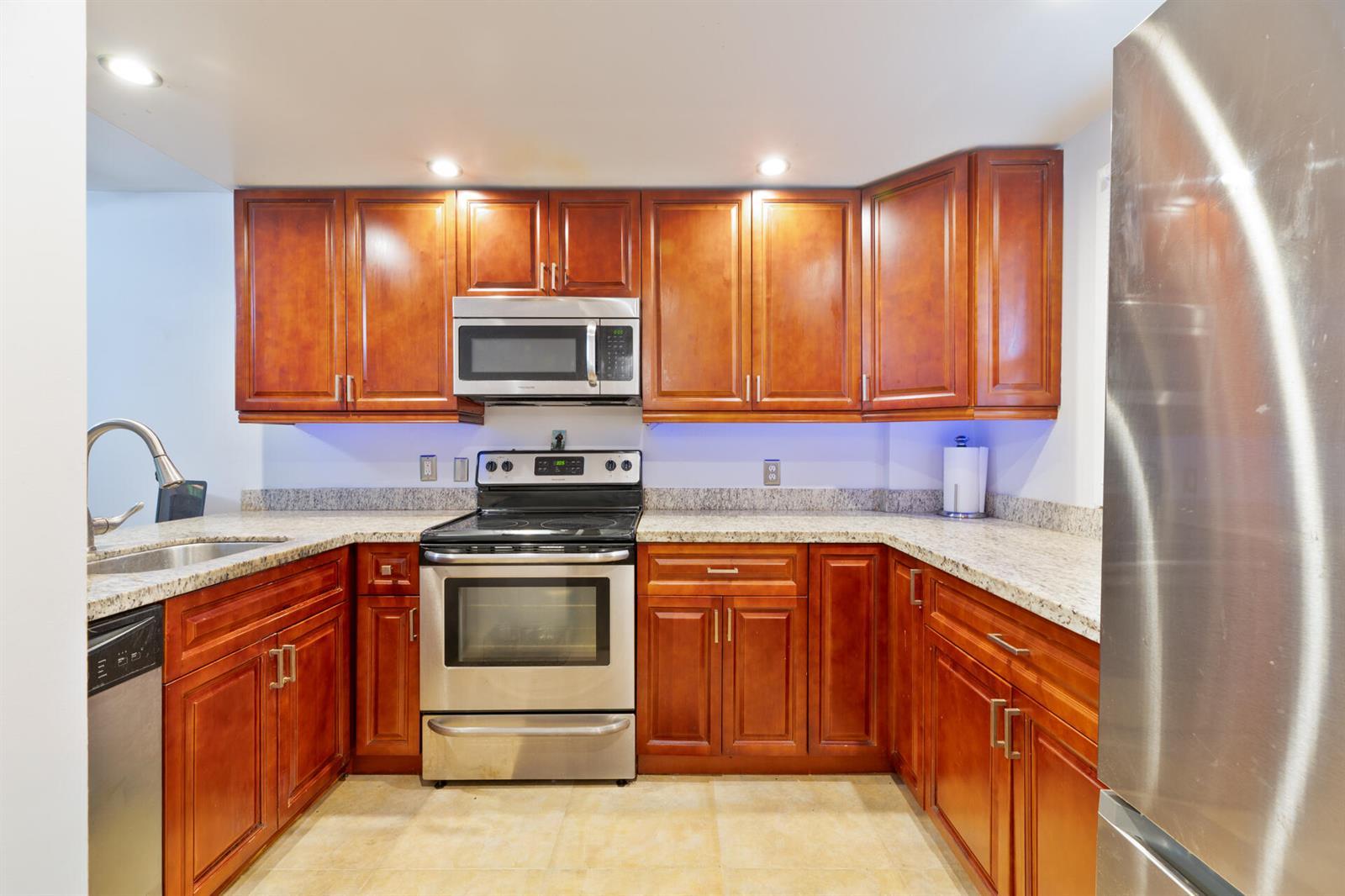 101 ROYAL PARK Drive # 1C, Oakland Park FL 33309 photo 5