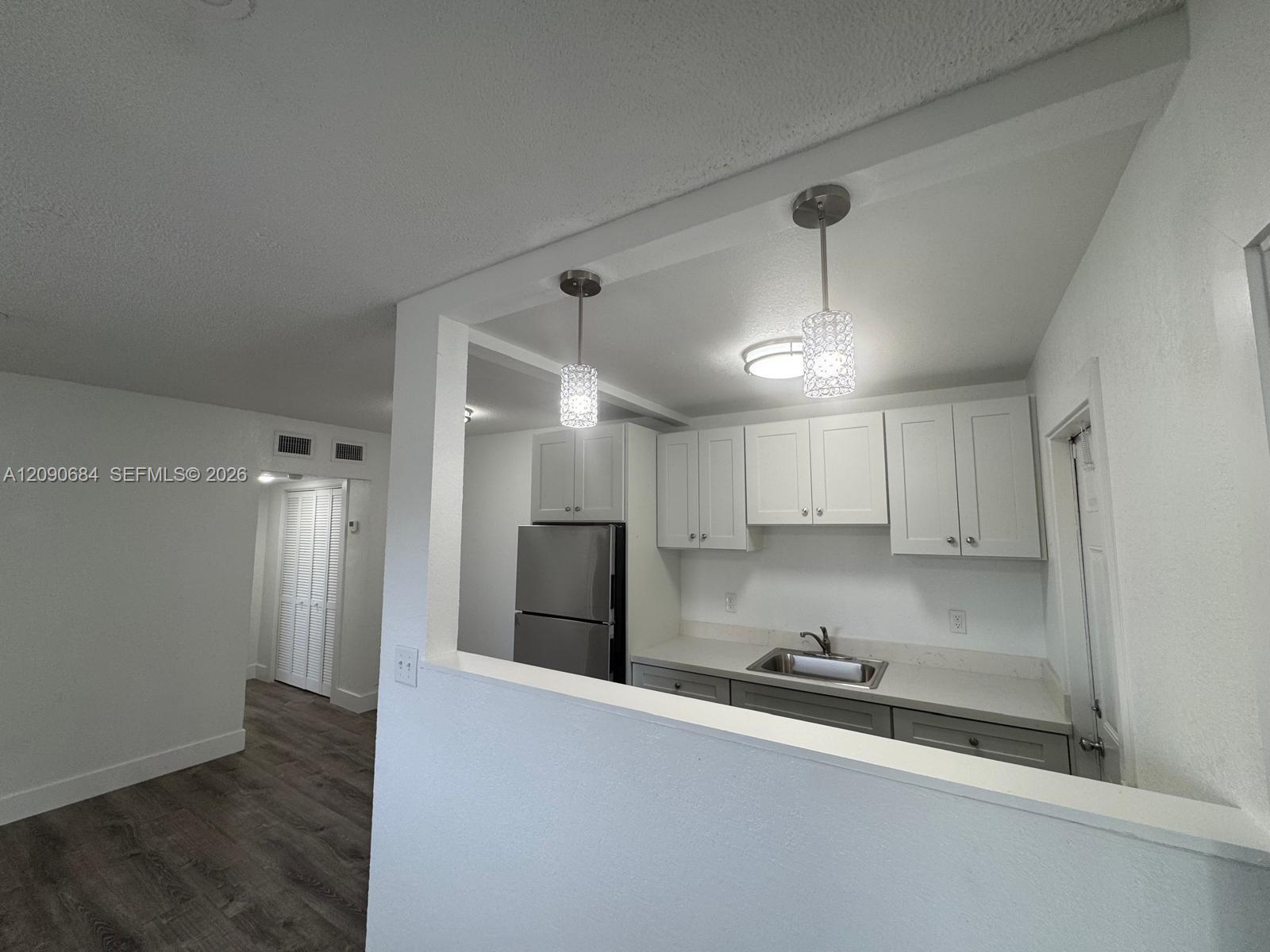 2325 Arthur St # 10, Hollywood FL 33020 photo 5