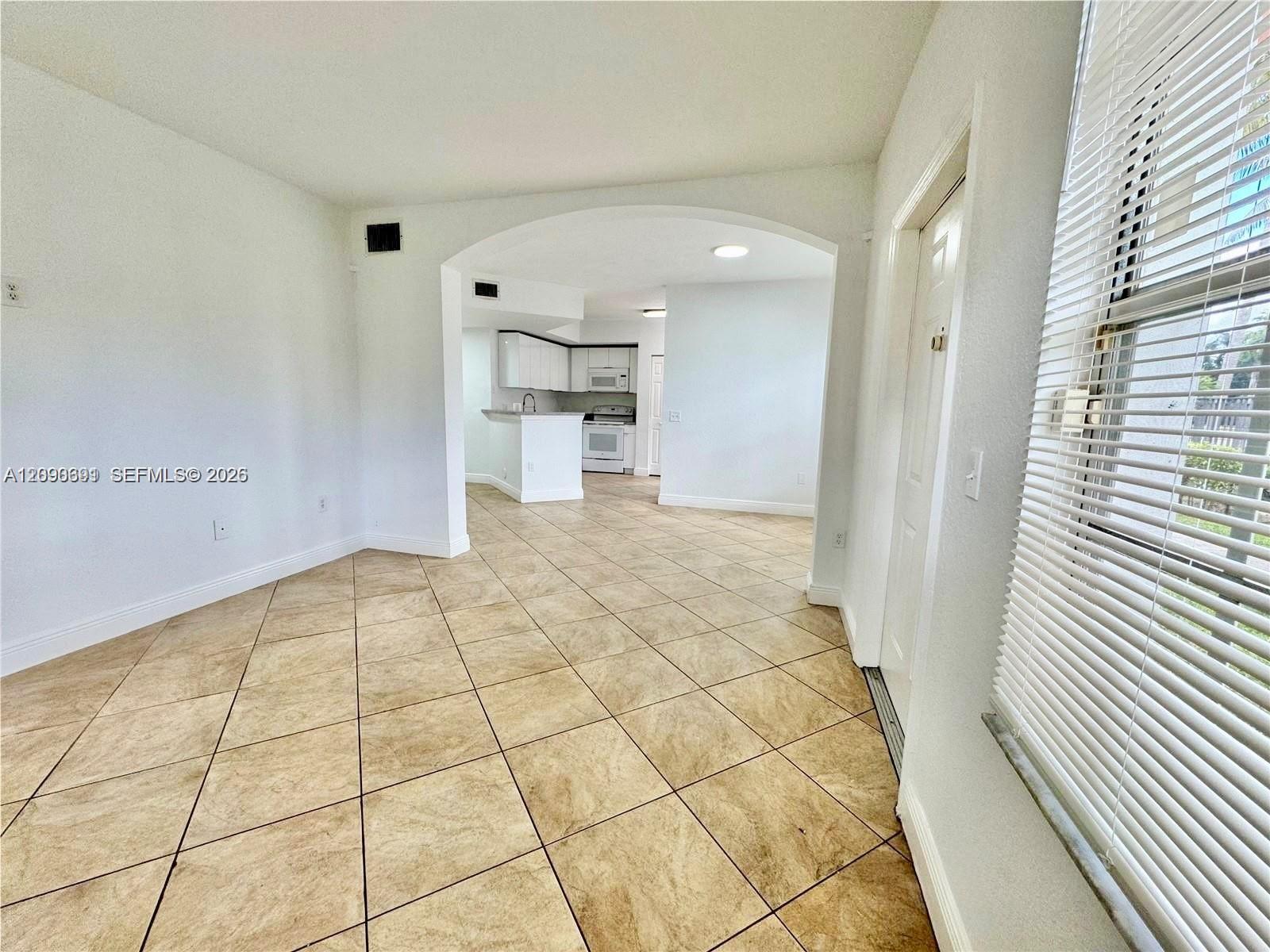 507 Belmont Ln # 507, North Lauderdale FL 33068 photo 5