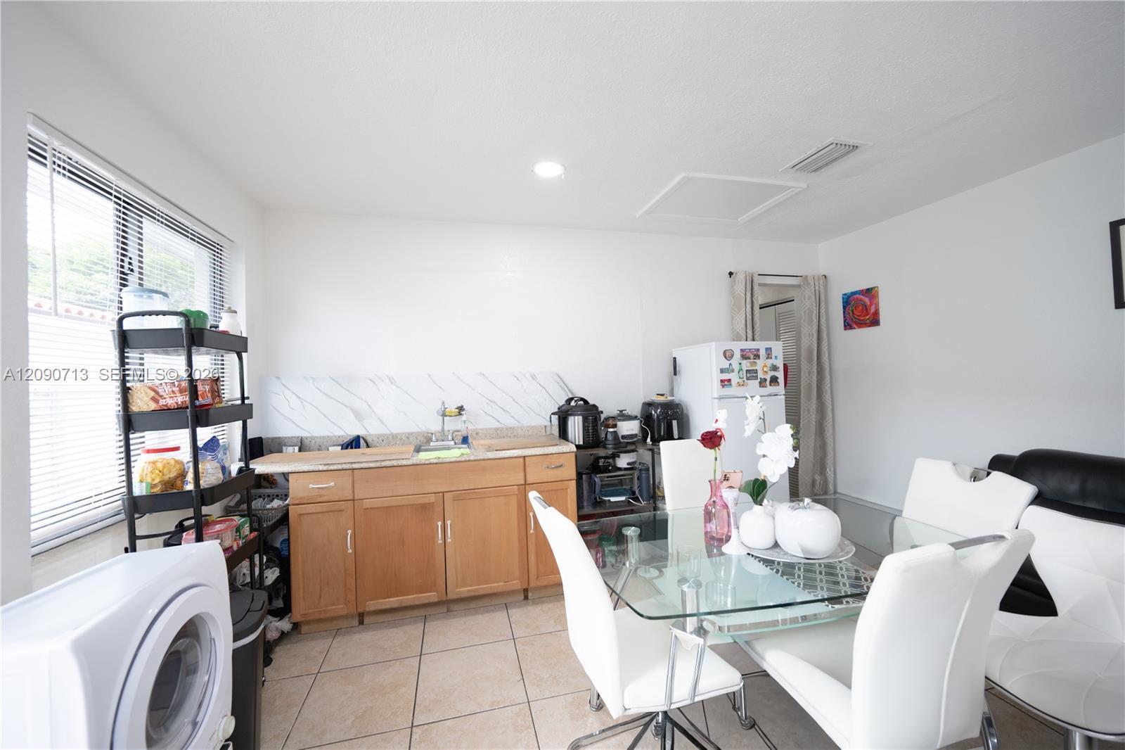 2920 SW 69th Ave # A, Miami FL 33155 photo 2
