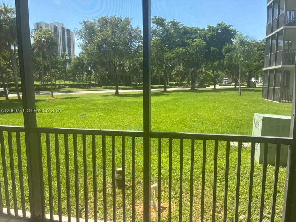 3101 N Country Club Dr # 107, Aventura FL 33180 photo 4