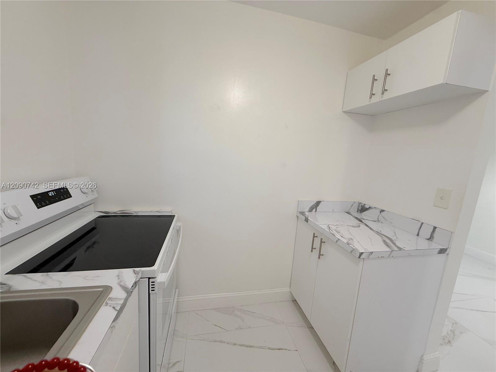536 Euclid Ave # 9, Miami Beach FL 33139 photo 5