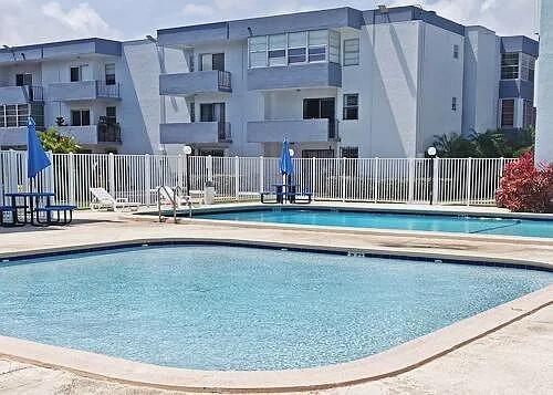 2496 SW 17th Avenue # 5205, Miami FL 33145 photo 2