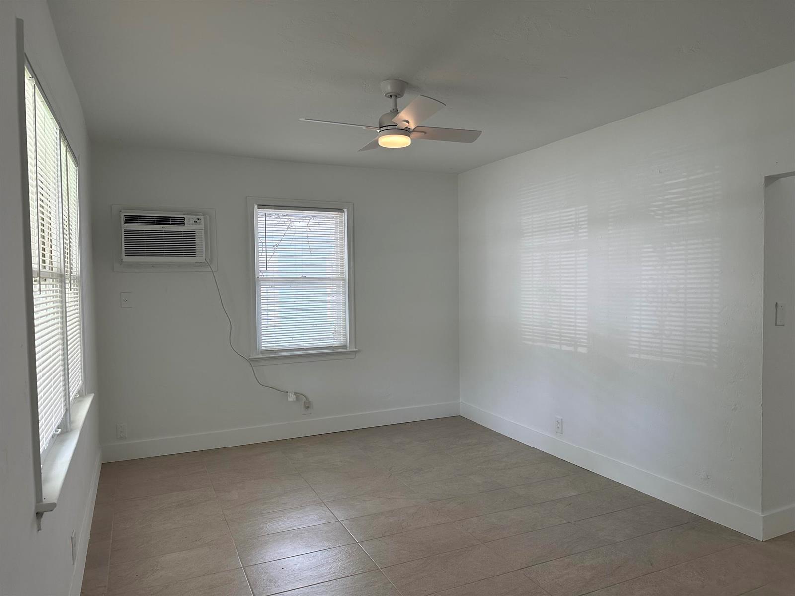 1018 NE 3rd Street # 1018, Fort Lauderdale FL 33301 photo 3