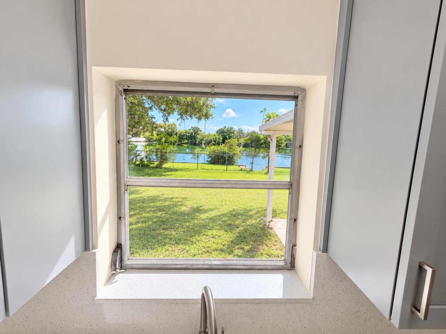 531 SW 11TH Avenue, Hallandale Beach FL 33009 photo 5