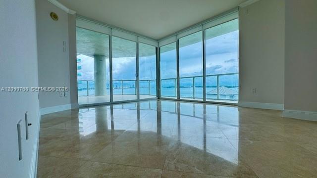 218 SE 14th St # 1901, Miami FL 33131 photo 2