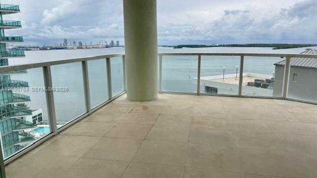 218 SE 14th St # 1901, Miami FL 33131