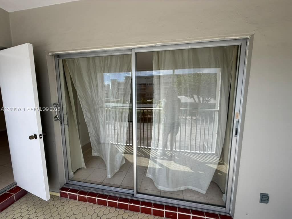 330 SE 2nd St # 202E, Hallandale Beach FL 33009 photo 4