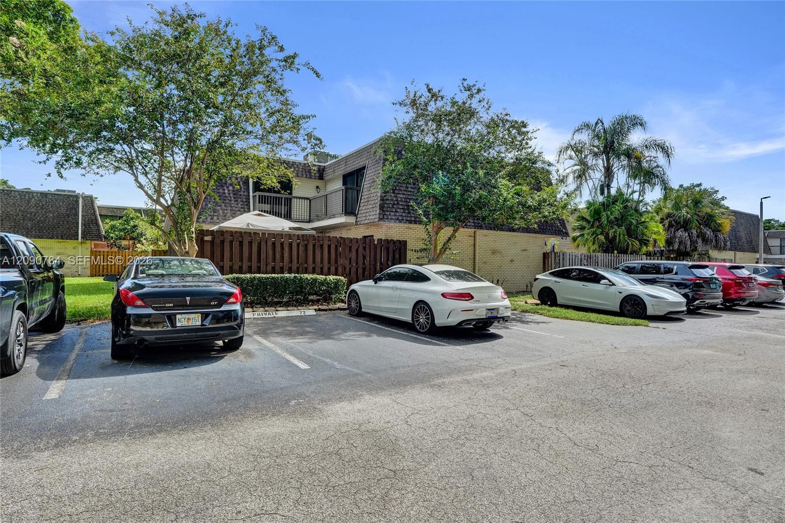 8108 SW 23rd Ct # 26B, North Lauderdale FL 33068 photo 2