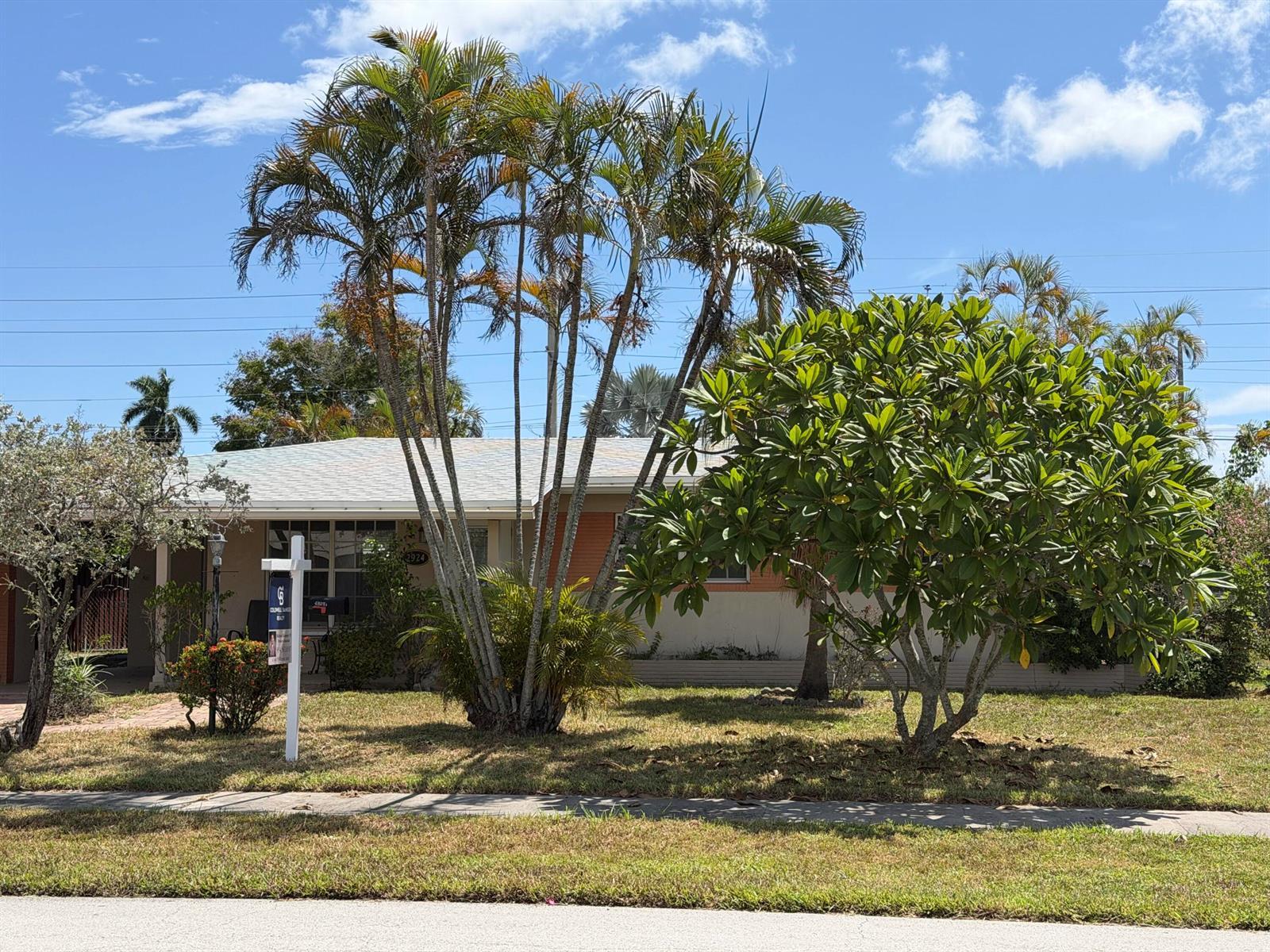 2924 NW 9TH Terrace, Wilton Manors FL 33311 photo 2
